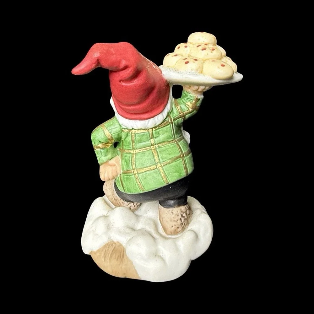 Fitz & Floyd Holiday Hamlet Enchanted Forest Pastry Vendor Figurine 1993